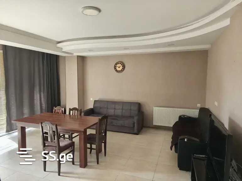 gazapkhuli st. 23 - 3 rooms