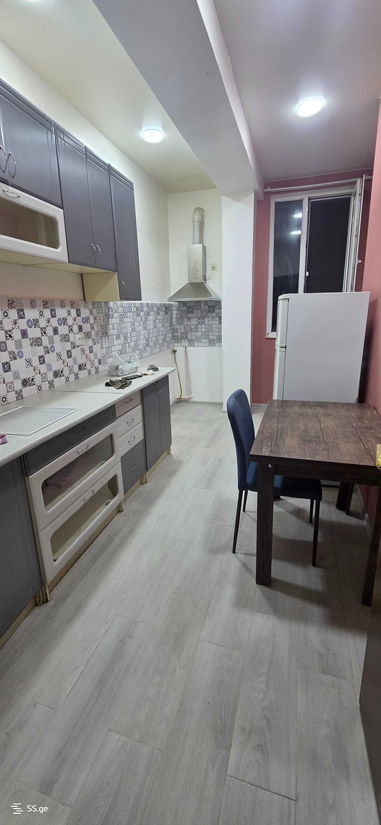 Leonidze st. 15 - 2 rooms