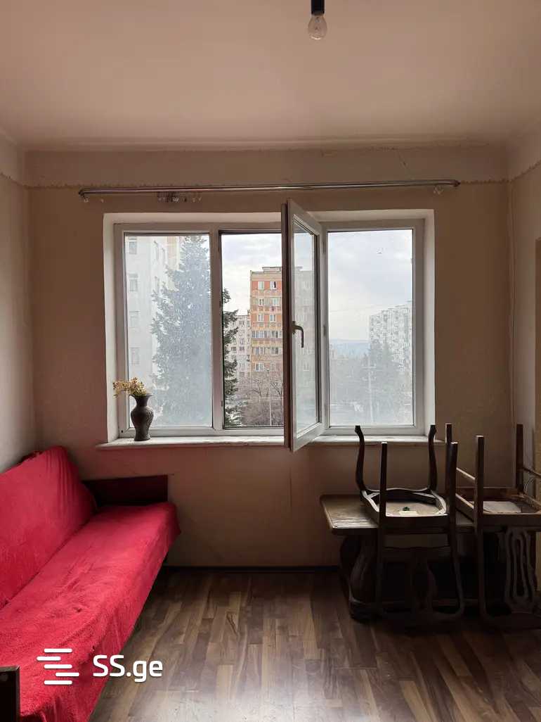 trialeti st. - 4 rooms