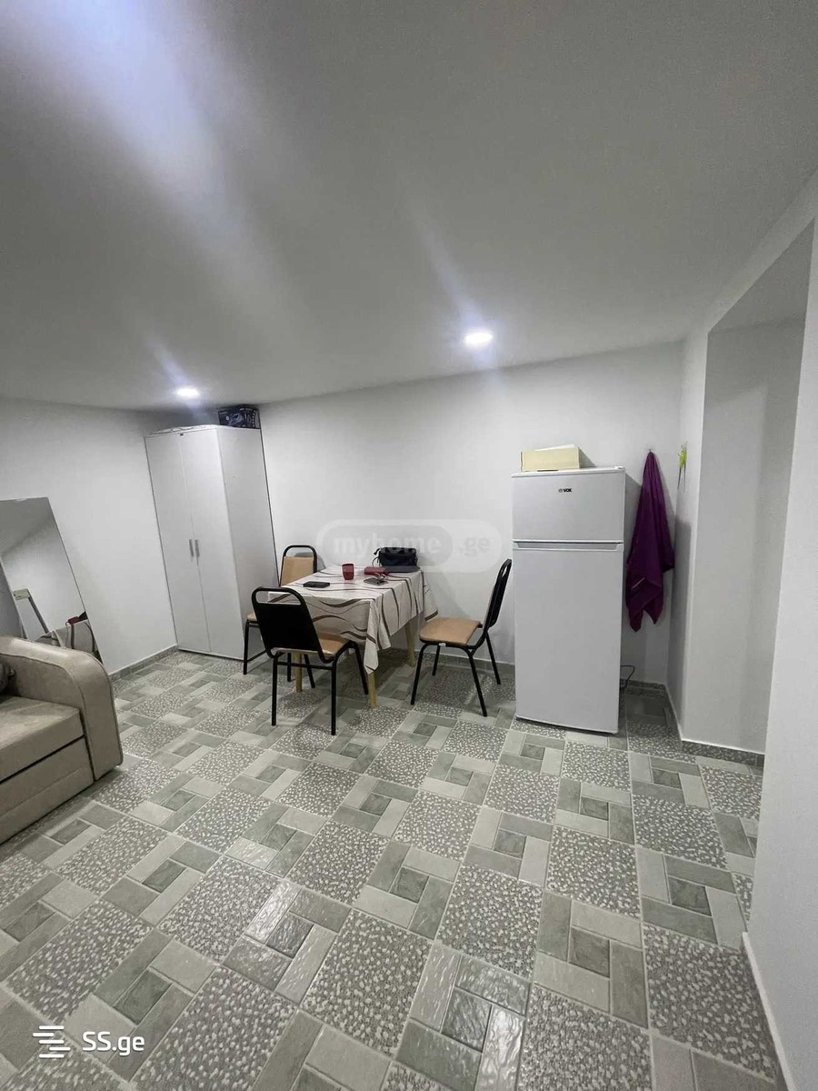 sankt-peterburg st. 0 - 1 rooms