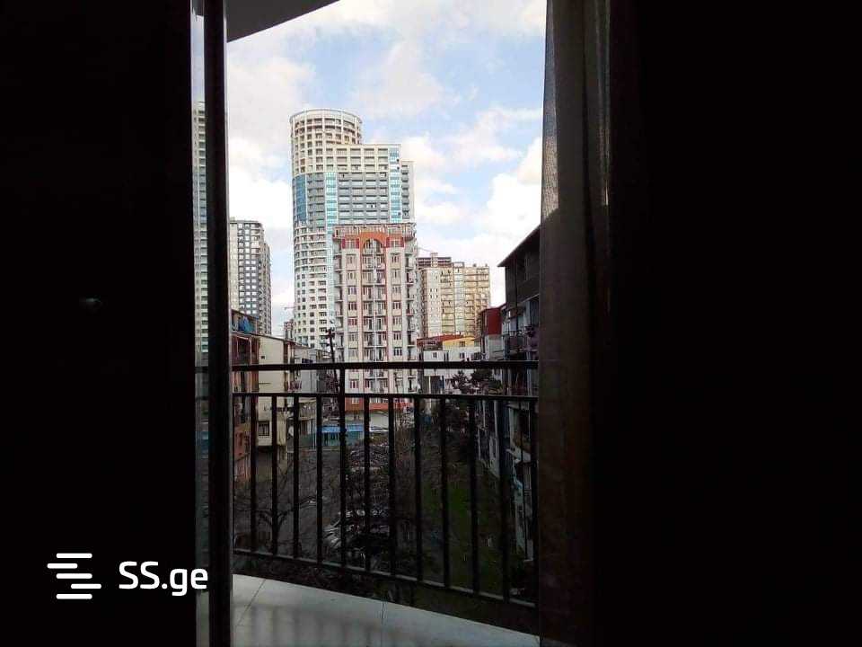 Sh. Inasaridze St. 7 - 3 rooms