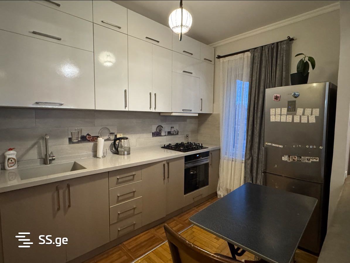 Besik St. 44 - 3 rooms