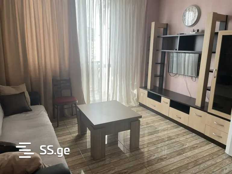 khomleli st. 56 - 3 rooms