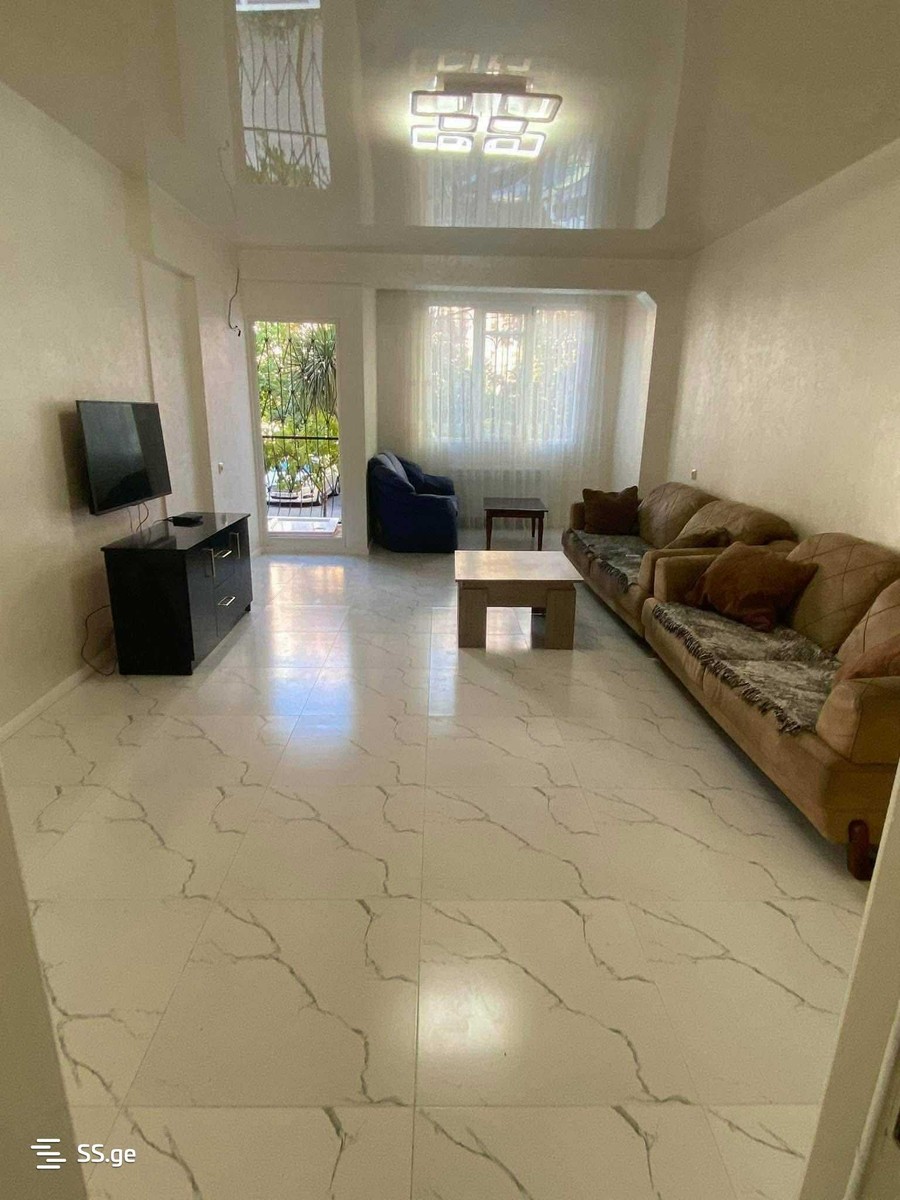 Sh. Inasaridze St. 20 - 4 rooms