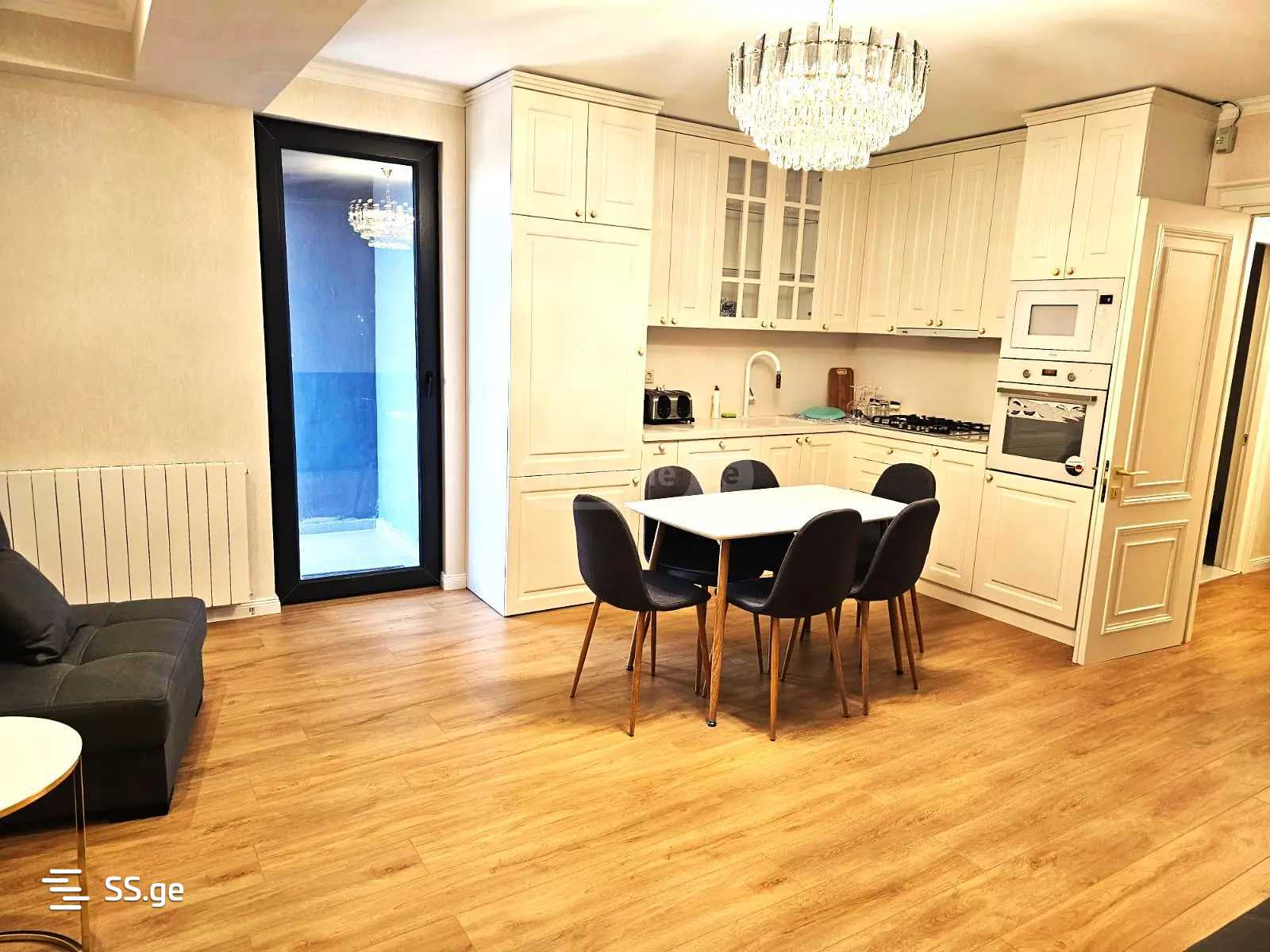 al. ioseliani st. 4 - 3 rooms