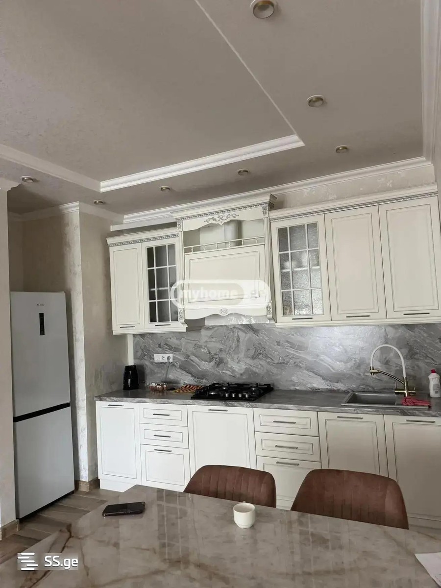 Marshal Archil Gelovani Ave. - 3 rooms