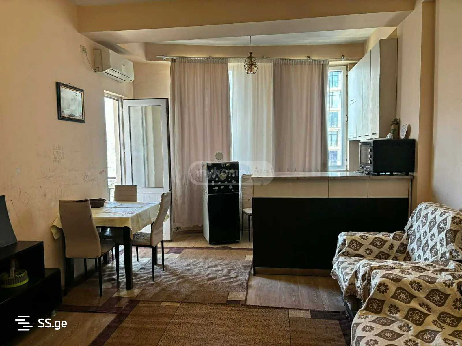 Vepkhistkaosnis st. 16 - 3 rooms