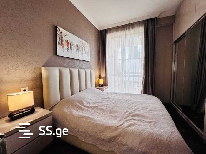 i. nikoladze st. - 3 rooms