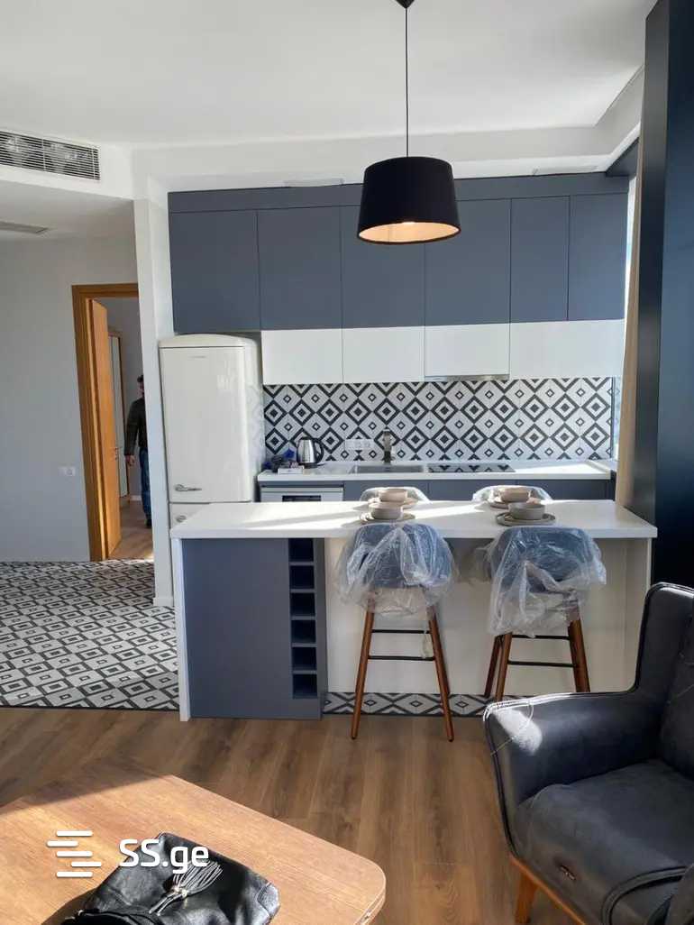 i. chavchavadze avenue 37 - 3 rooms