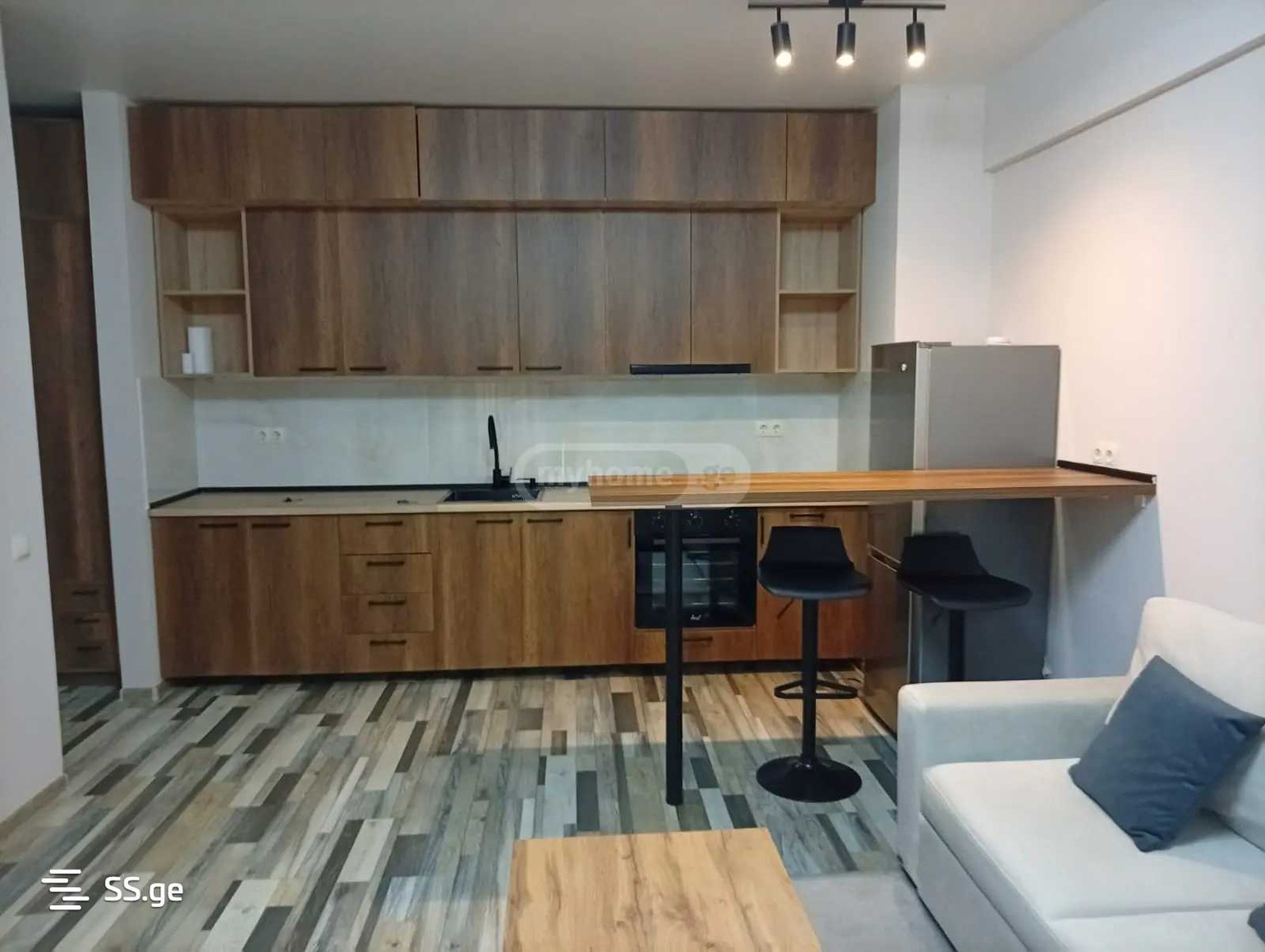 moskovi ave - 3 rooms