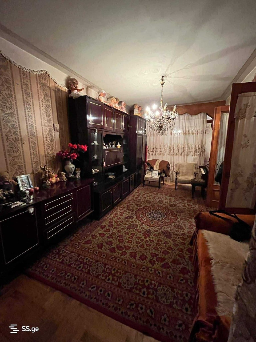 III Microdistrict - Gldani  0 - 3 rooms