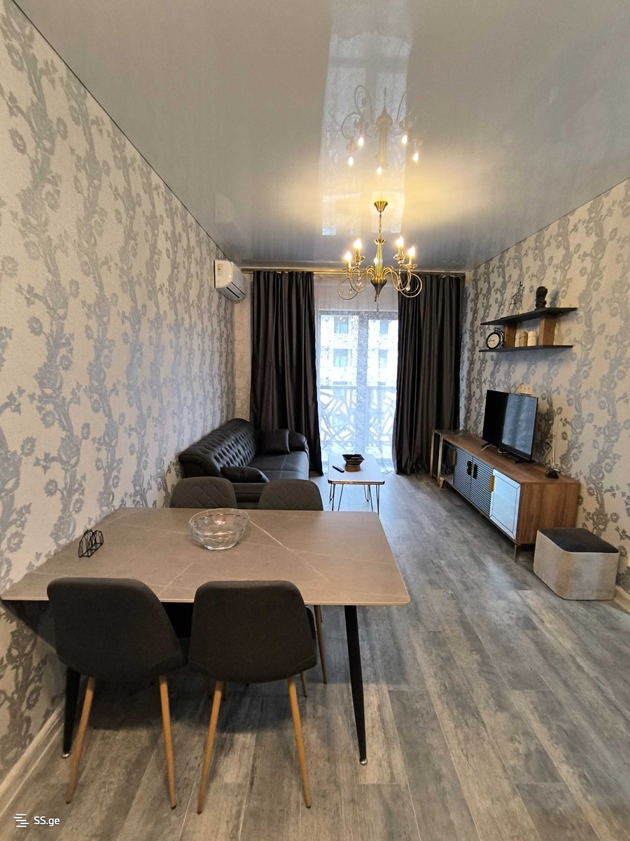 Marshal Archil Gelovani Ave. 1 - 2 rooms