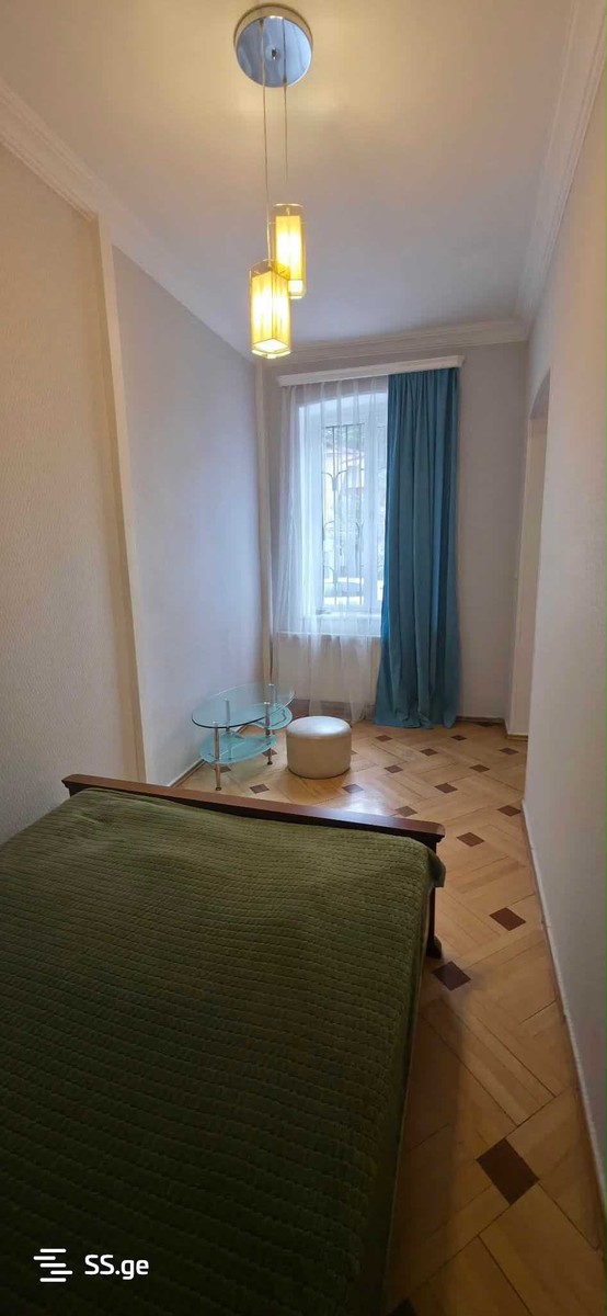 Metreveli st. 18 - 3 rooms