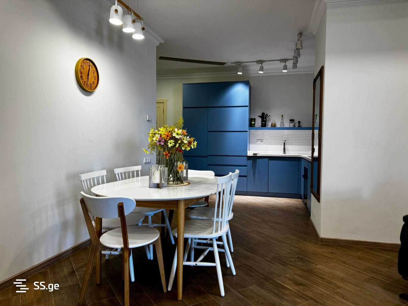 Sh. Rustaveli Ave. 4 - 2 rooms