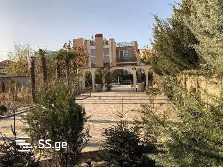 M. Dadiani-Anchabadze st. - 8 rooms