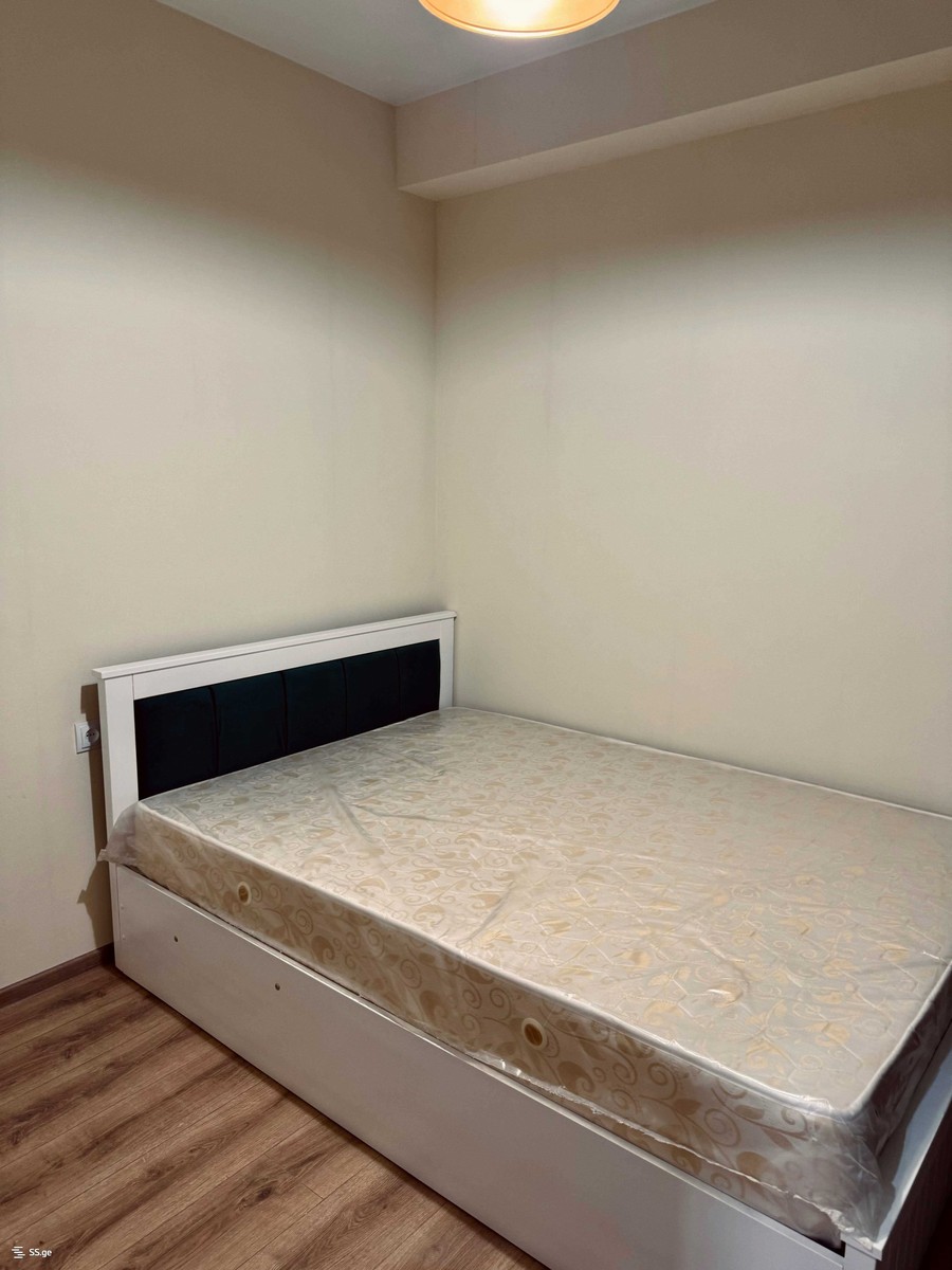 gmiri kursantebi st. - 3 rooms