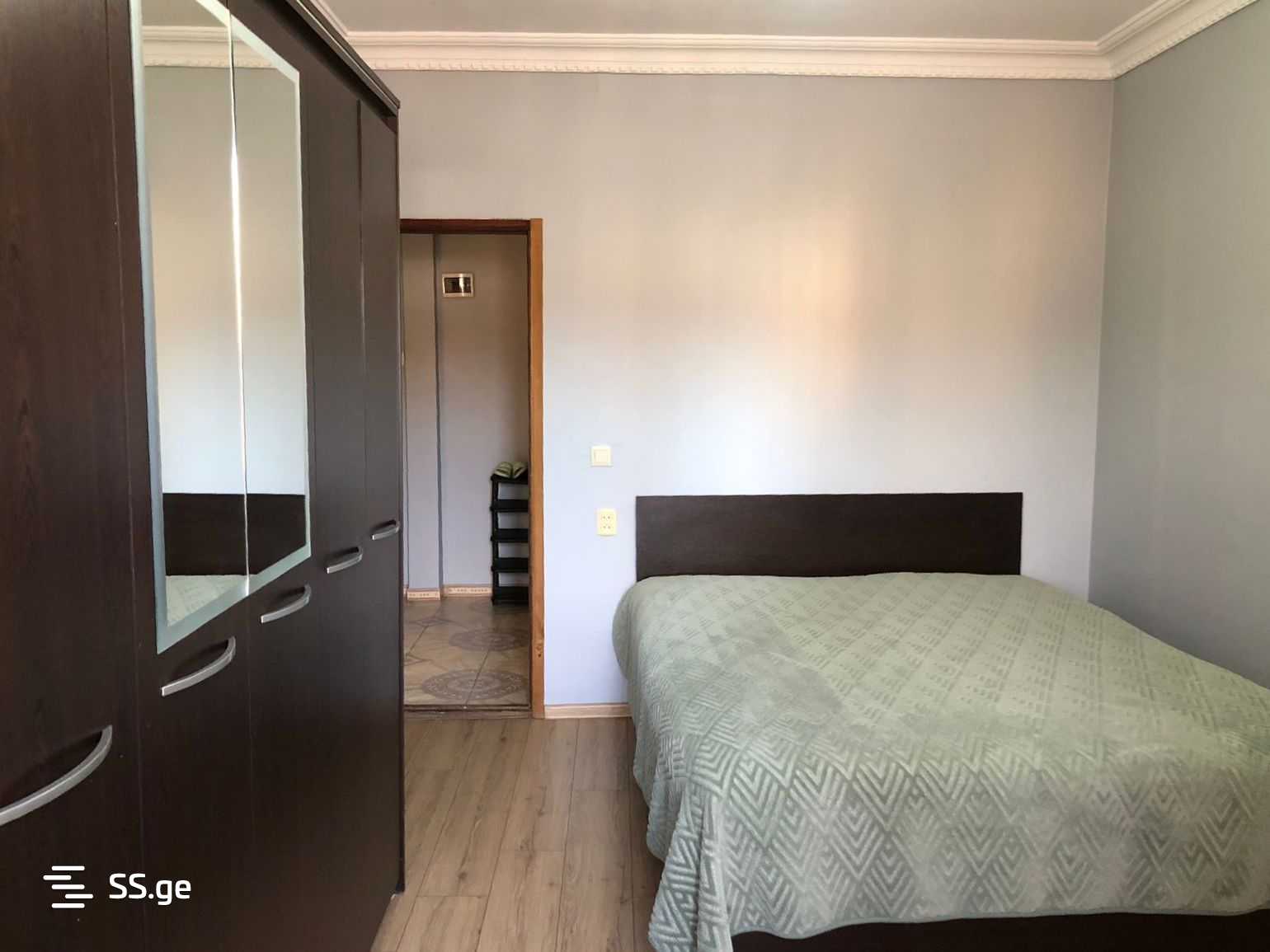 Leonidze st. 6 - 3 rooms