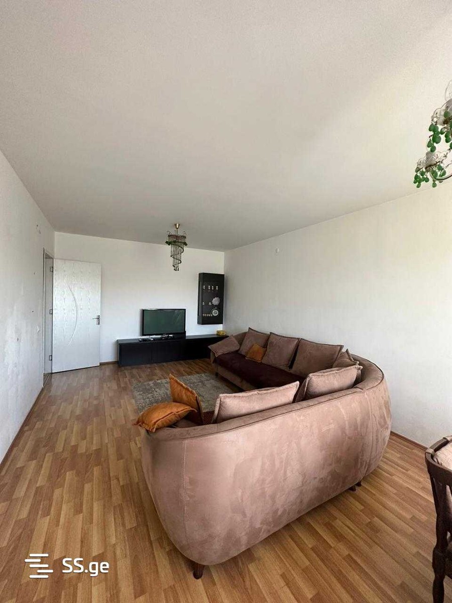 Sh. Nadirashvili st. 17 - 3 rooms