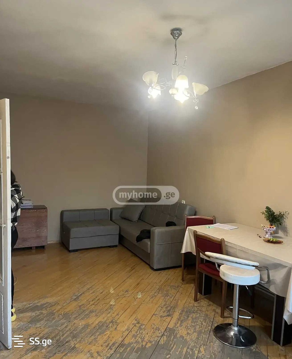 Lobjanidze st. 2 - 3 rooms