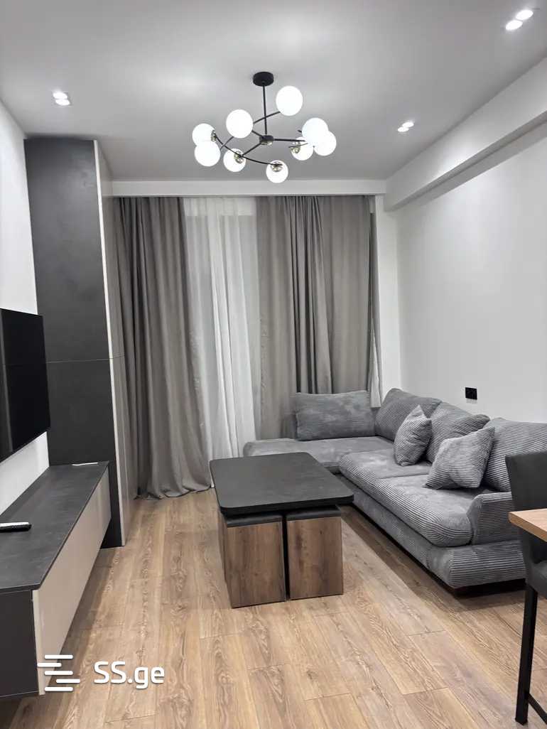 chkondideli st. 22 - 2 rooms