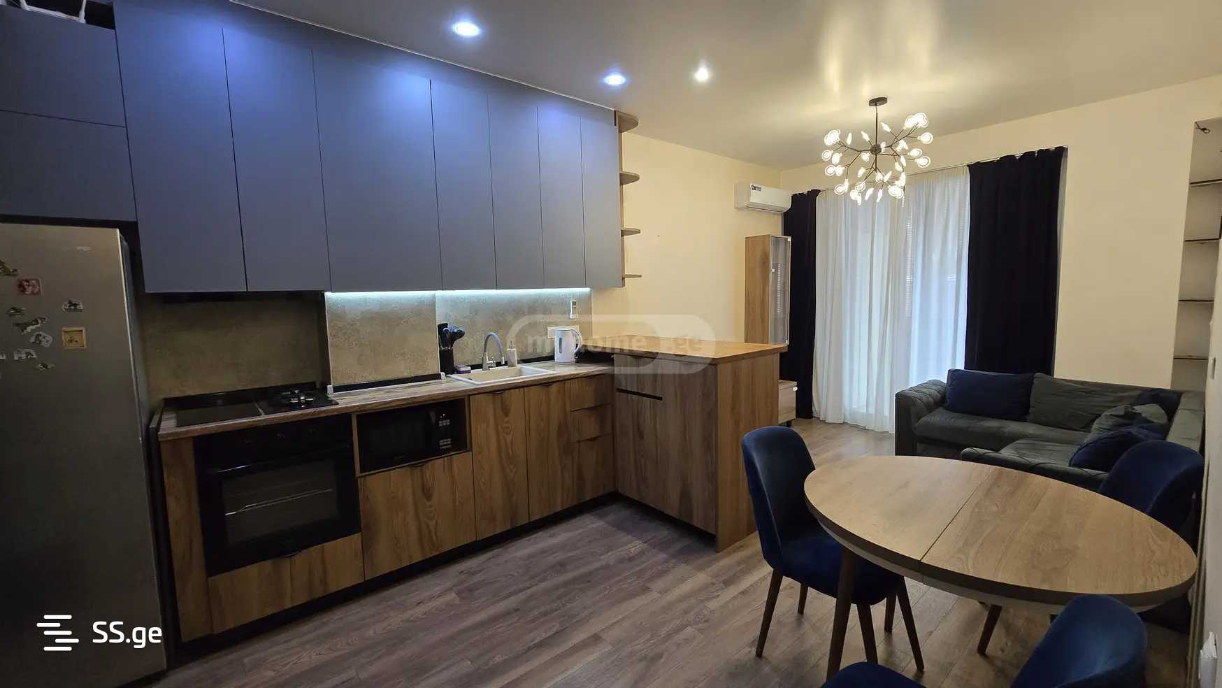 Lamberti st. - 3 rooms