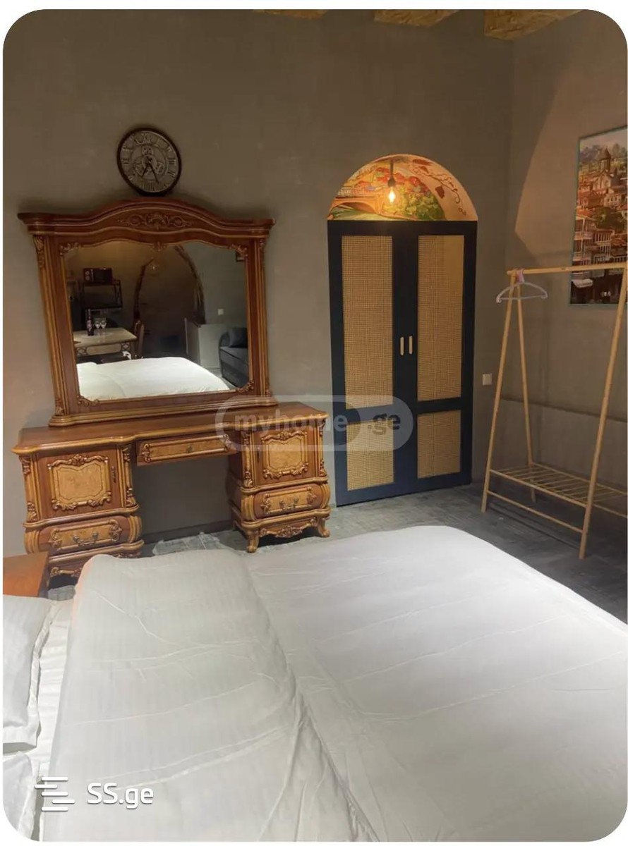 cinamdzgrishvili st. 0 - 1 rooms