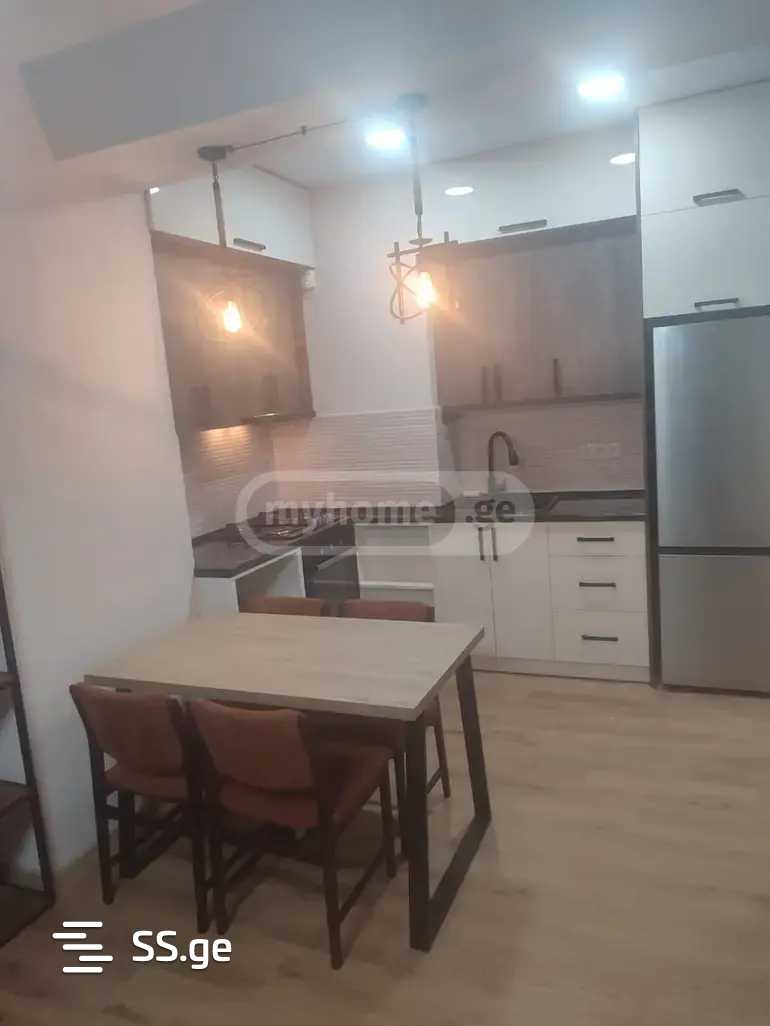 Panaskerteli-Tsitsishvili st. - 3 rooms