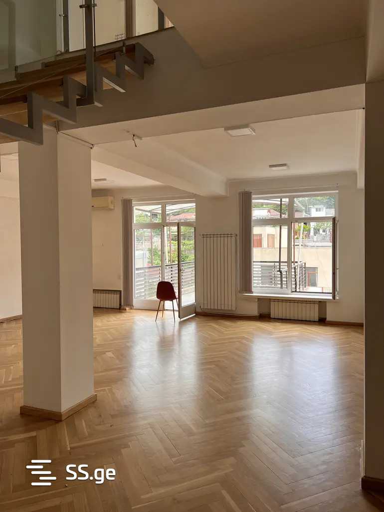 mckheta st. - 5 rooms