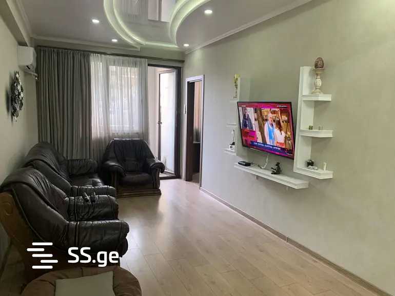 O.Lortkipanidze st. - 3 rooms