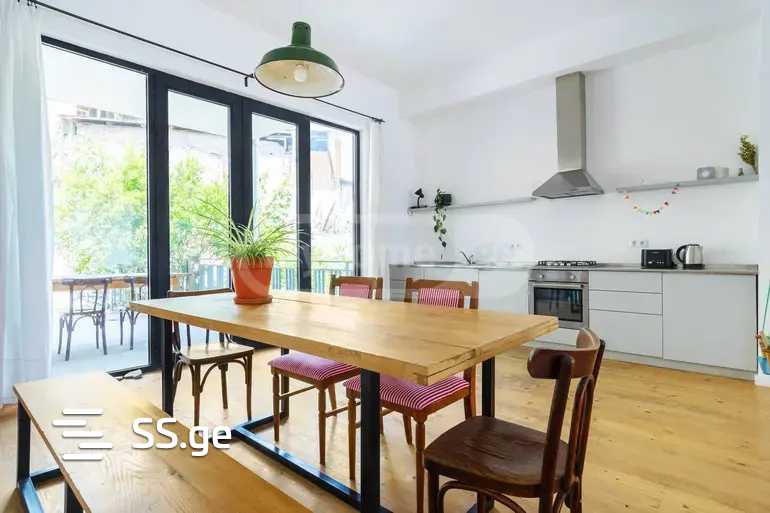 sololakis alley - 4 rooms