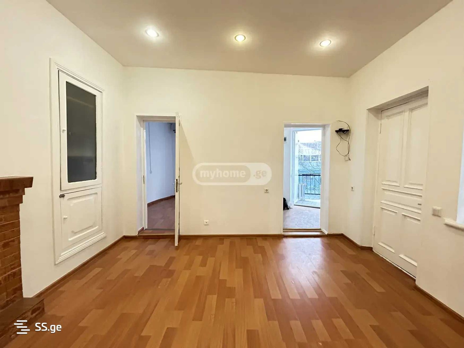 purceladze st. - 3 rooms