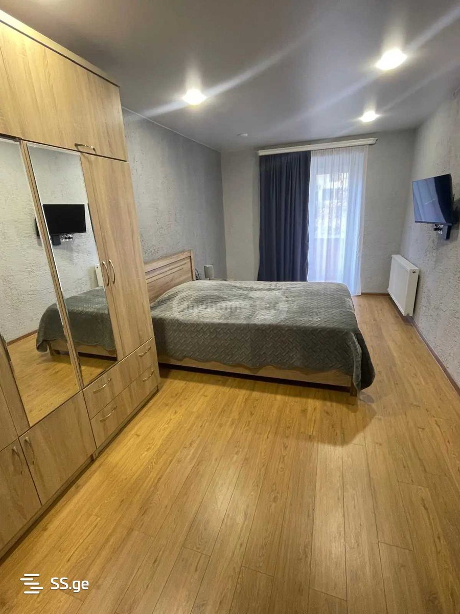 Tamarashvili st. (Saburtalo) - 3 rooms