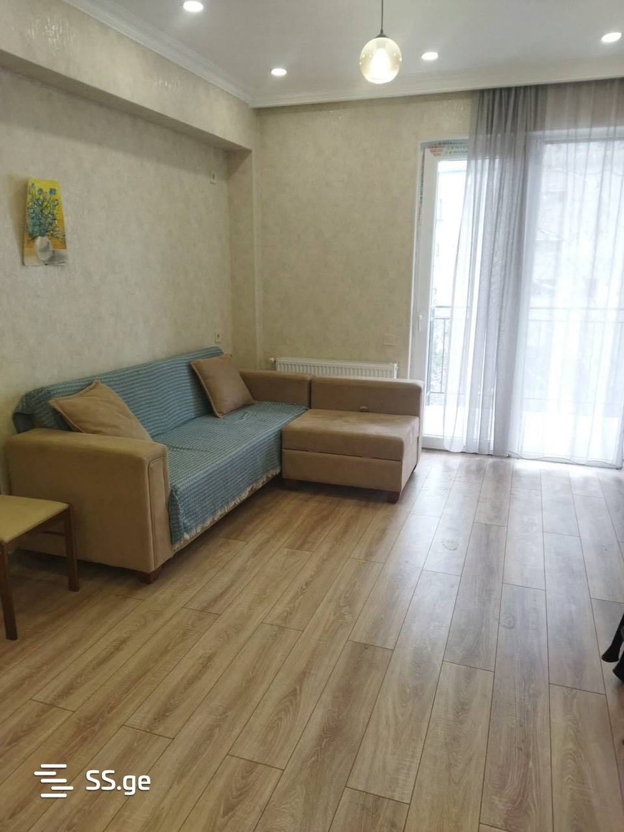 moskovi ave 13 - 3 rooms