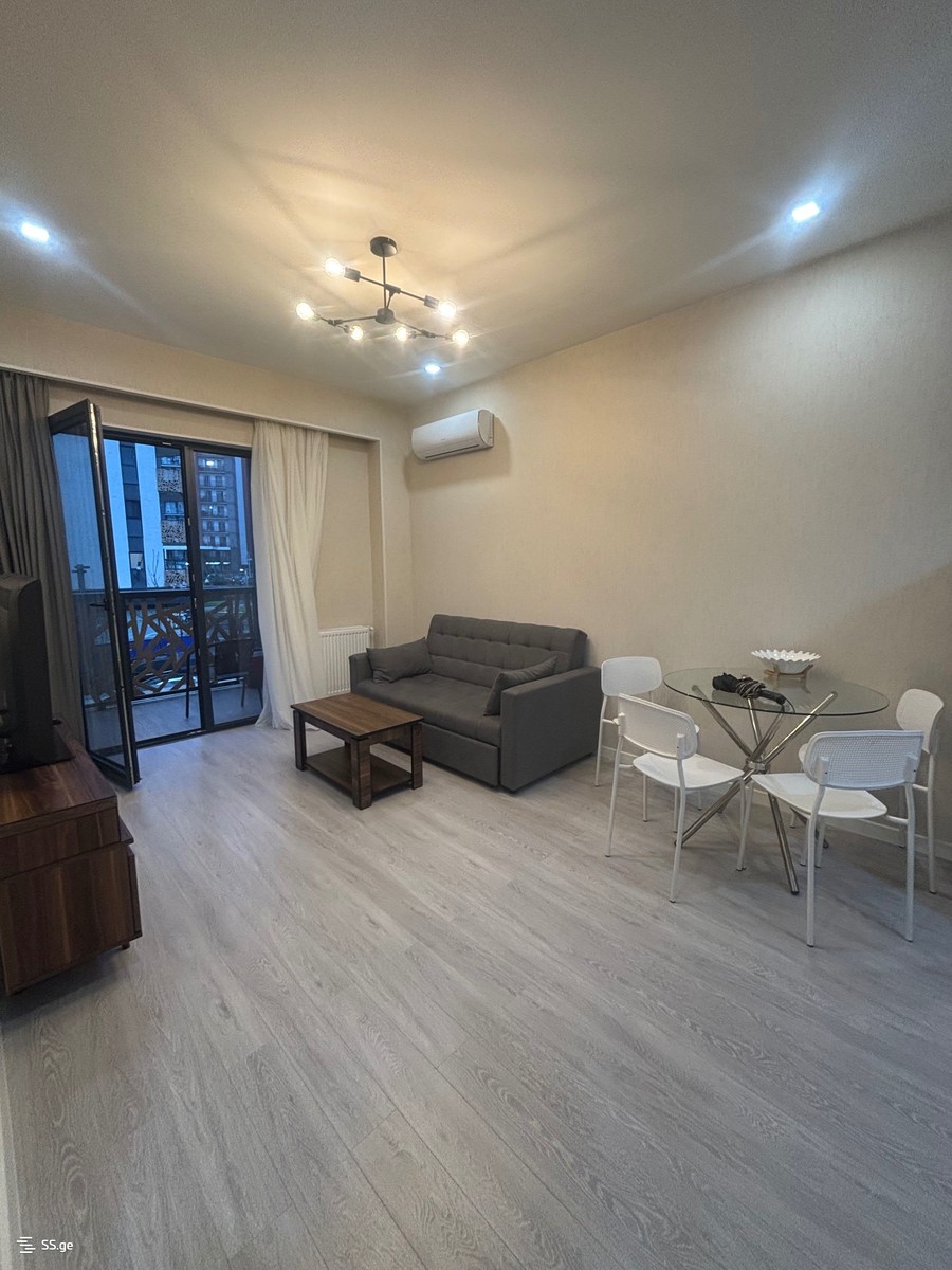 Marshal Archil Gelovani Ave. - 2 rooms