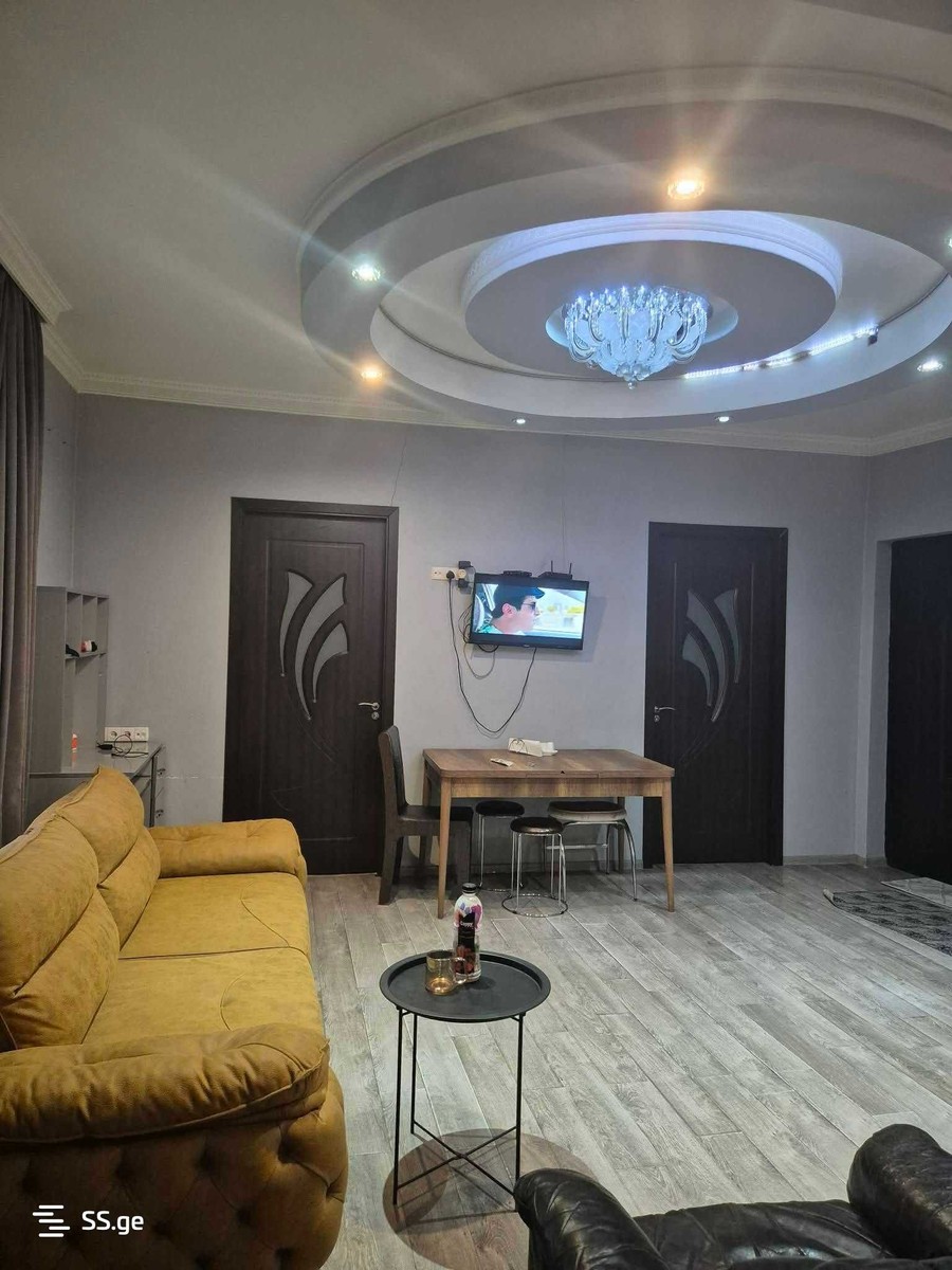 Bagrationi str. 220 - 3 rooms