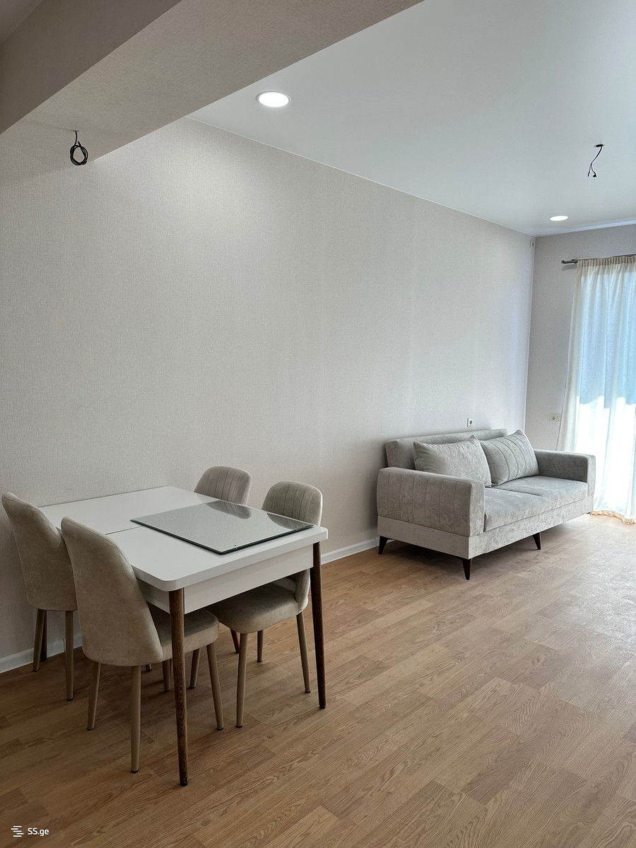 Mikha Khelashvili St. 13 - 2 rooms