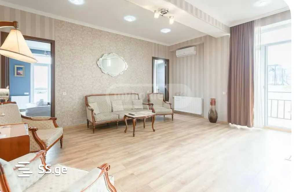 navtlugi st. 9 - 3 rooms