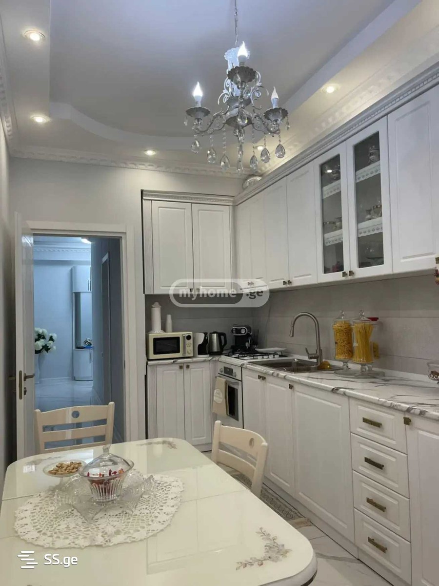 mindeli st. - 4 rooms