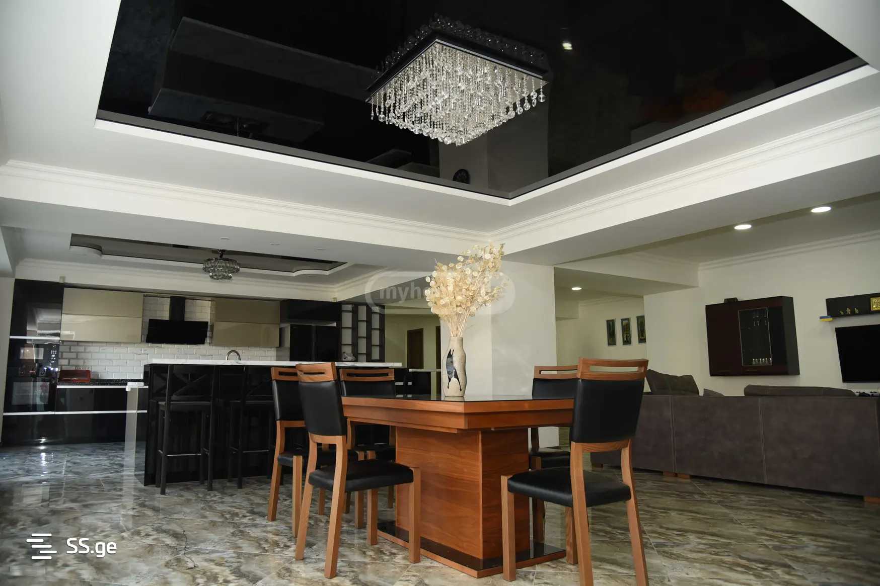 panaskerteli st. 10 - 4 rooms