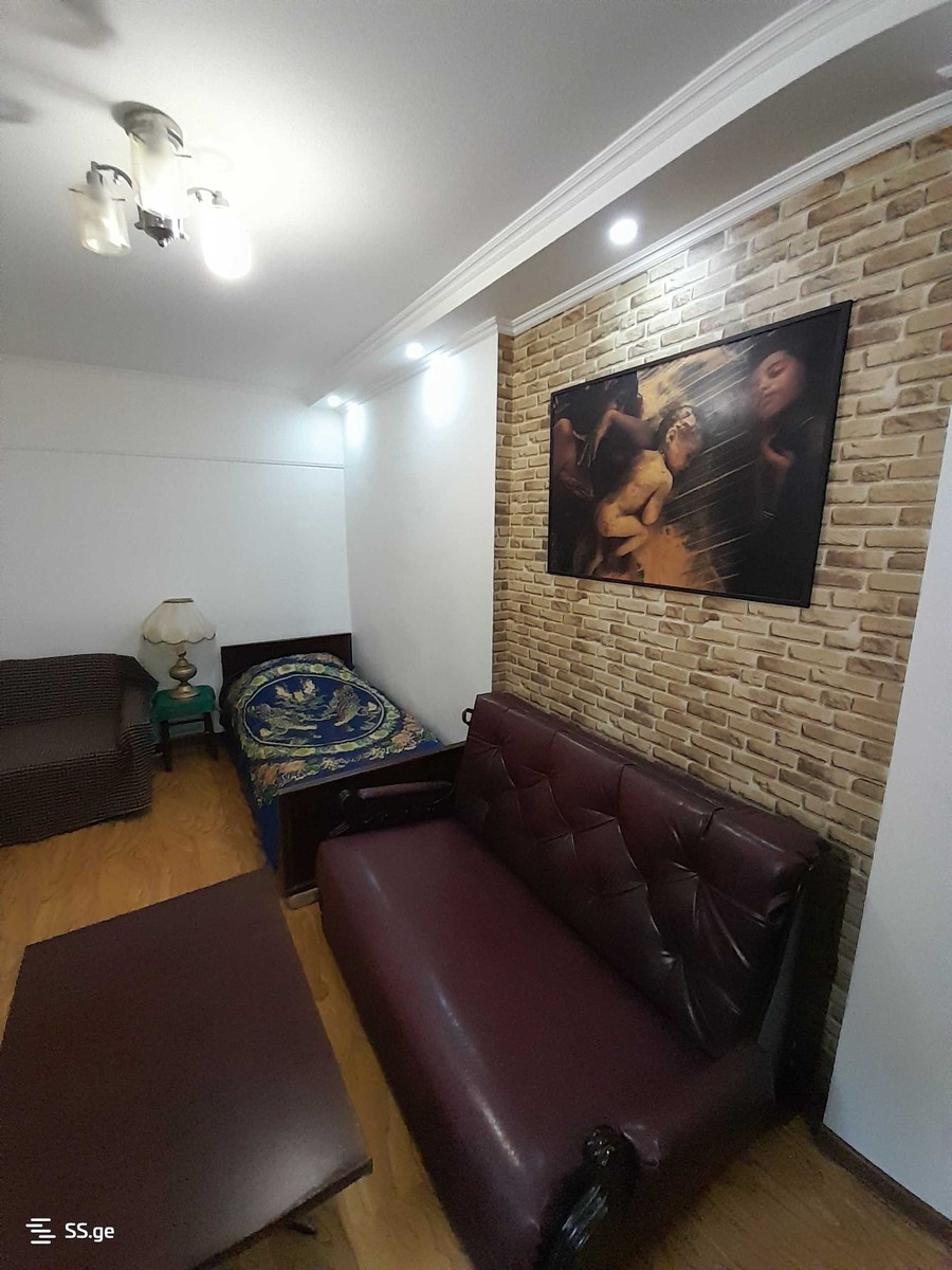 razikashvili st. 0 - 2 rooms