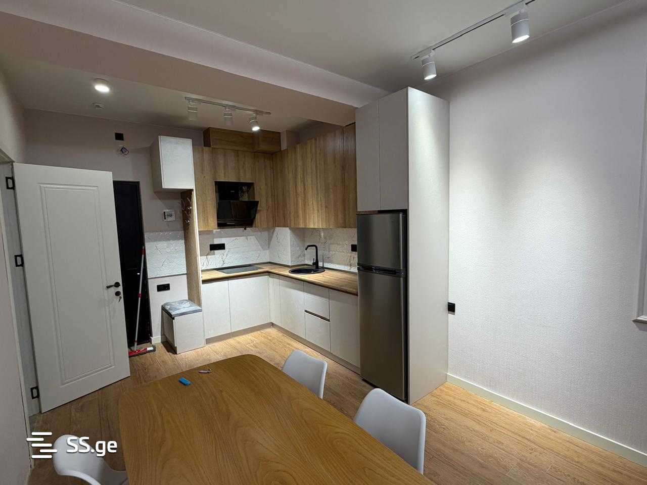 Beri Gabriel Salosi Ave. - 2 rooms