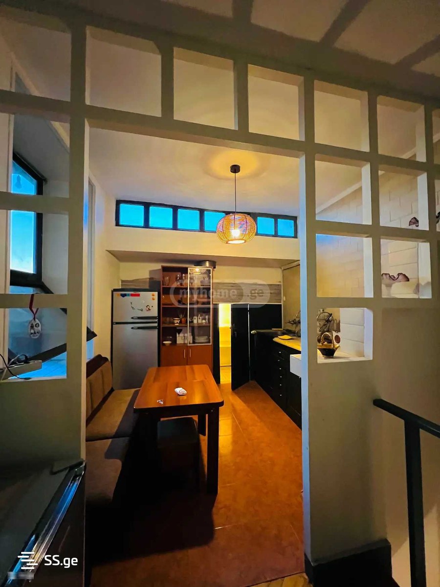 bakhtrioni st. 30 - 3 rooms