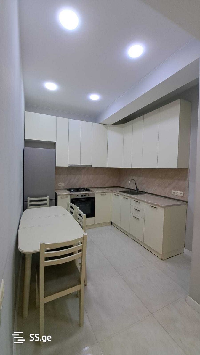 17 Shindiseli gmiri st. - 3 rooms