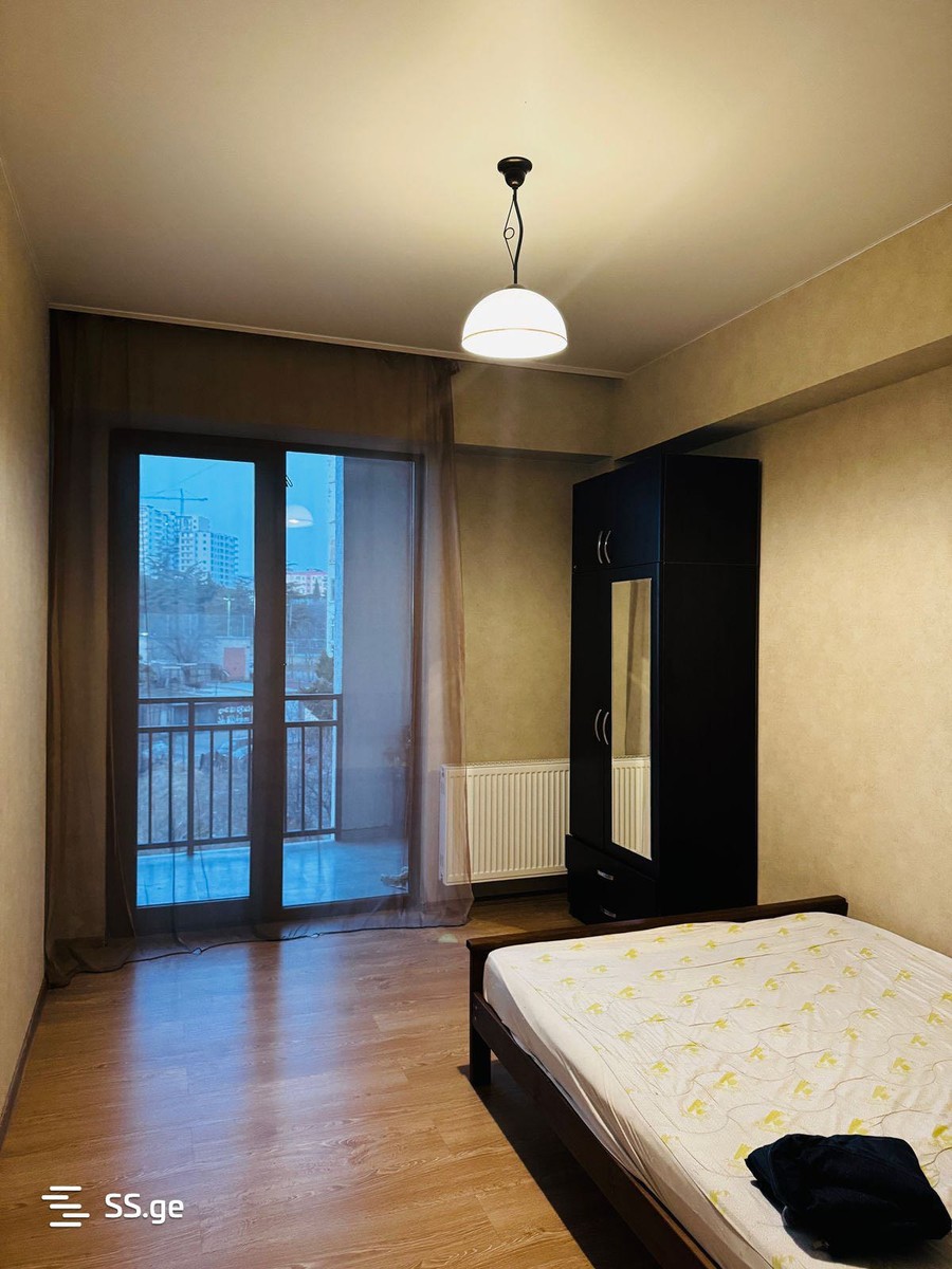 Kvachantiradze st. 5 - 3 rooms