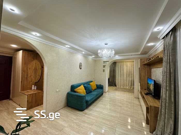 Kindzmarauli Lane 7 - 3 rooms