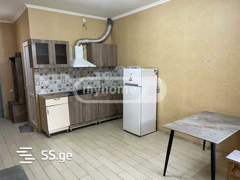 khomleli st. 5 - 3 rooms