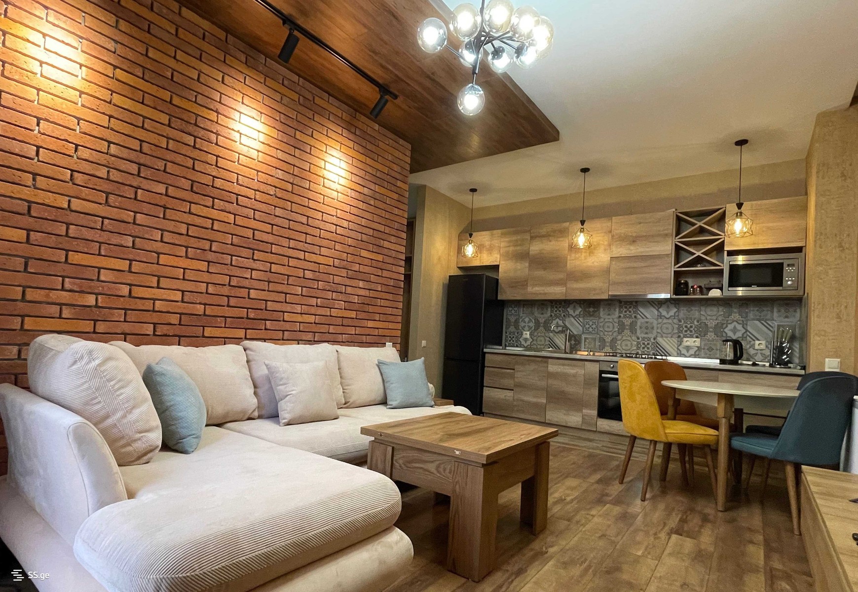 Politkovskaya St (jikia st.) 3 - 3 rooms