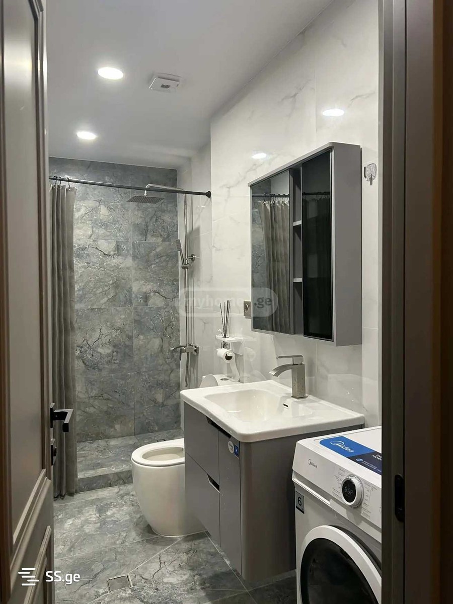 ratevani st. 0 - 3 rooms