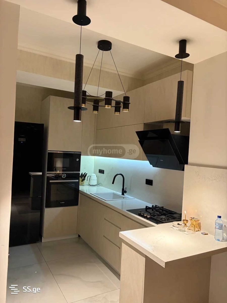 aslanidi st. 12 - 2 rooms