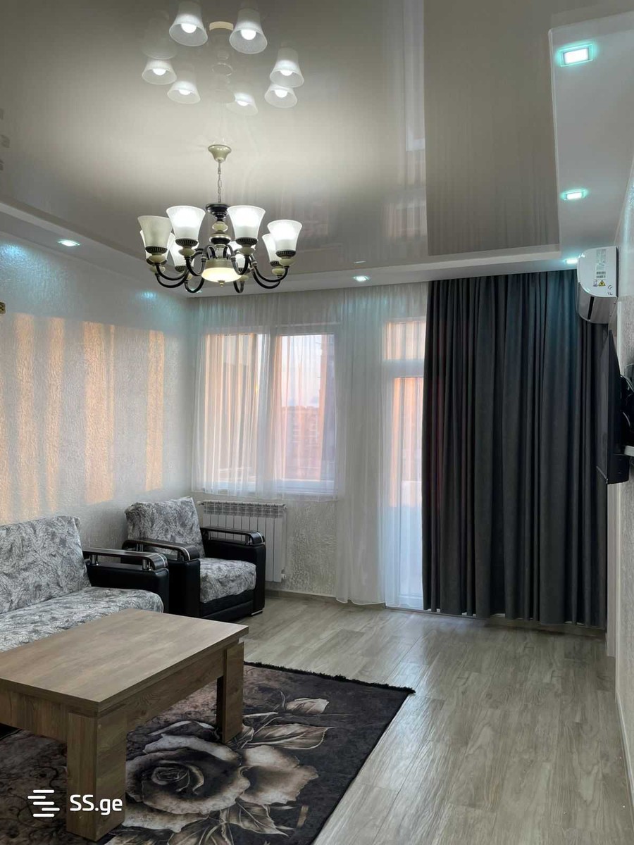 Leonidze st. 17 - 3 rooms